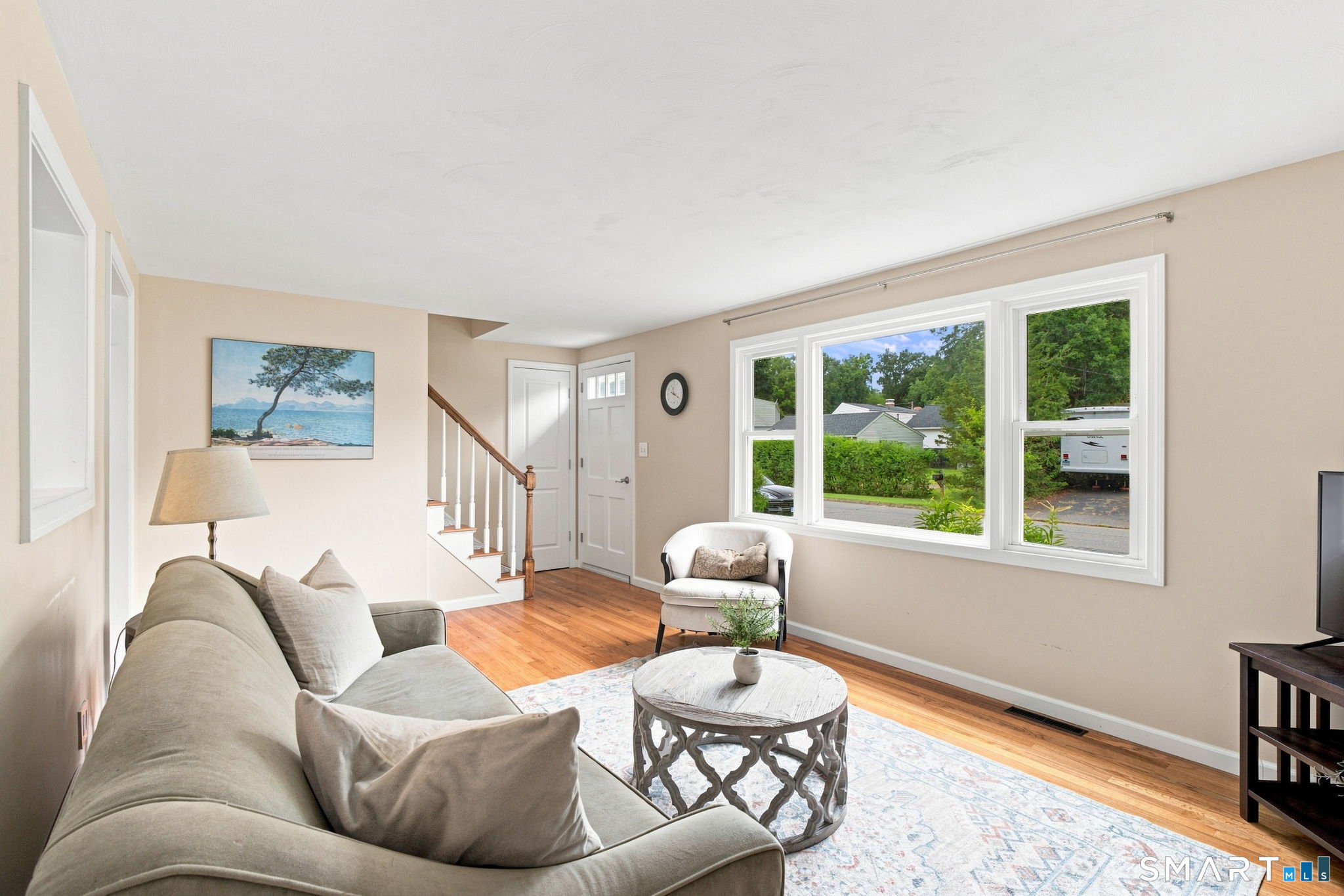18 Redwood Drive