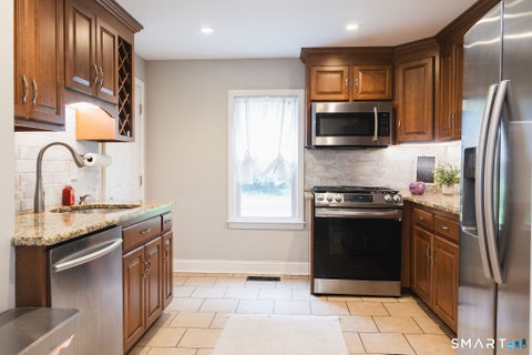 Tiny photo for 23 Glendale Avenue, Berlin, CT 06037 (MLS # 24188233)