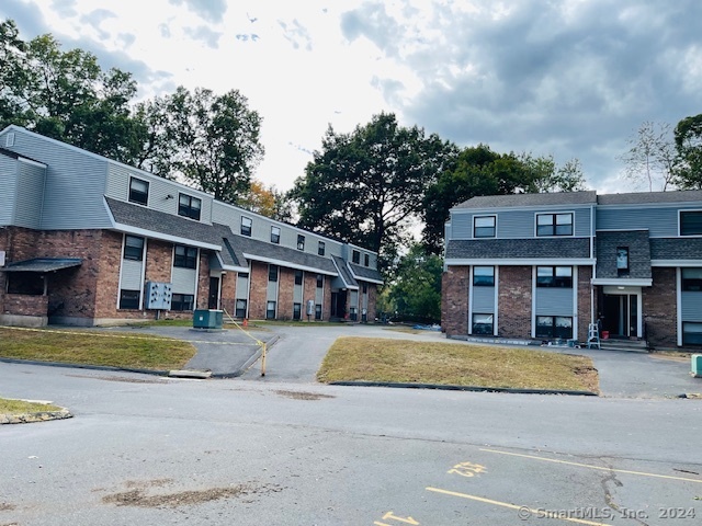 100 Norton Park Road 3A2