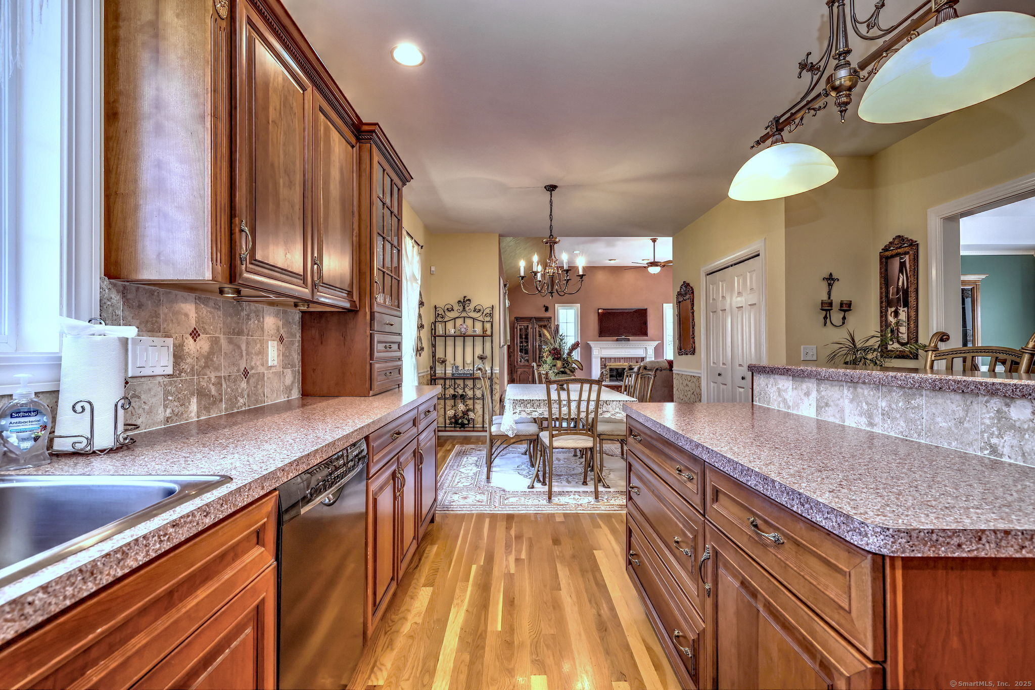 7 Coventry Lane, Oxford, Connecticut image 26