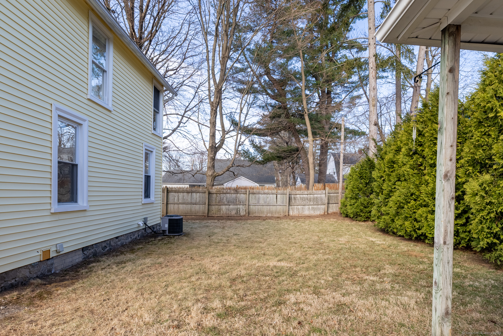 33 Prince Street, Bristol, Connecticut image 4