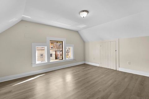 Photo of 141 Crown Street #3, Meriden, CT 06450 (MLS # 24136275)