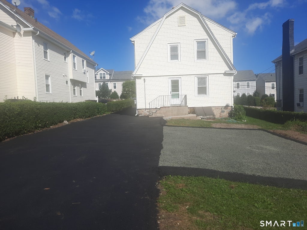 Photo of 144 Colonial Road, Stamford, CT 06906 (MLS # 24213566)