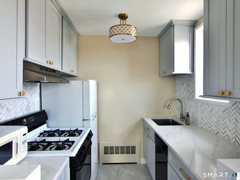 Tiny photo for 140 Grove Street #APT 7D, Stamford, CT 06901 (MLS # 24149695)