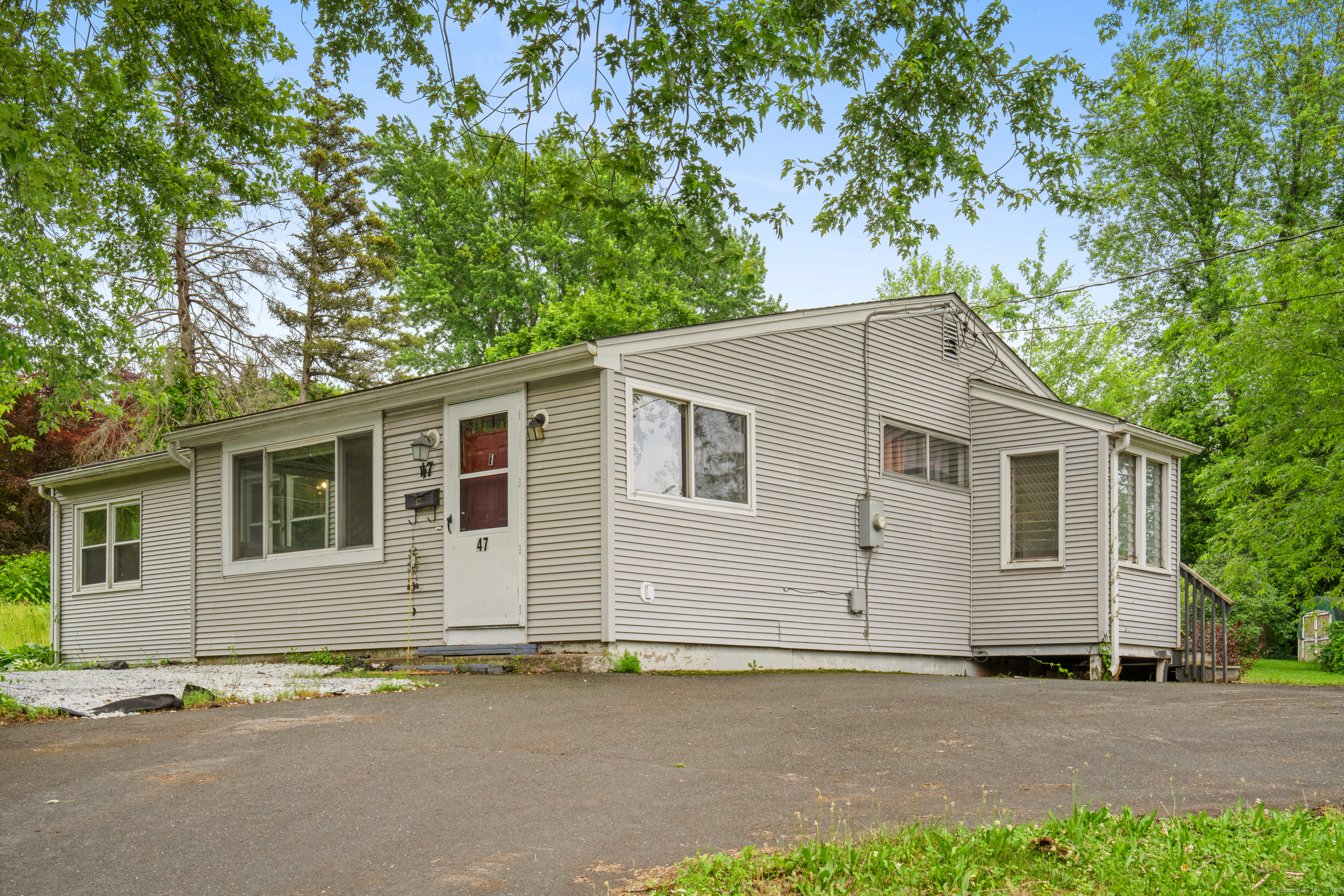 47 Charter Road