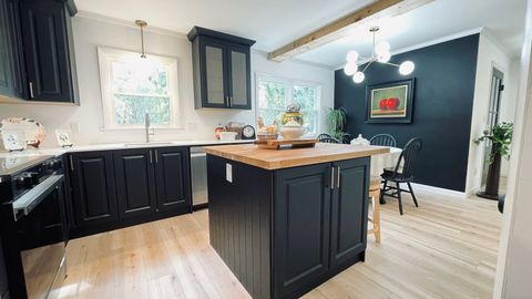 Tiny photo for 11 Mountain View Road, East Lyme, CT 06333 (MLS # 24130238)