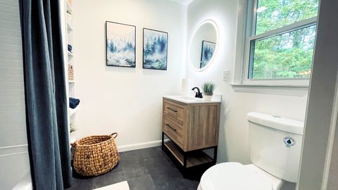 Tiny photo for 11 Mountain View Road, East Lyme, CT 06333 (MLS # 24130238)