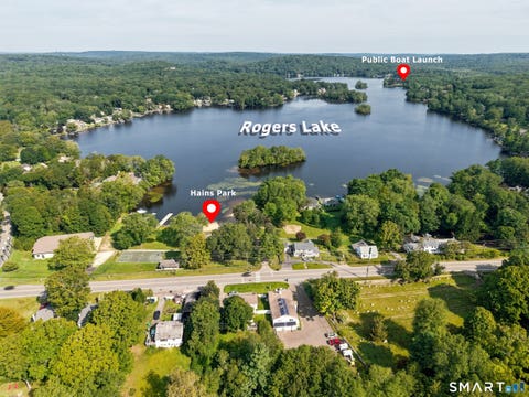 Photo of 44 Boughton Road, Old Lyme, CT 06371 (MLS # 24200172)