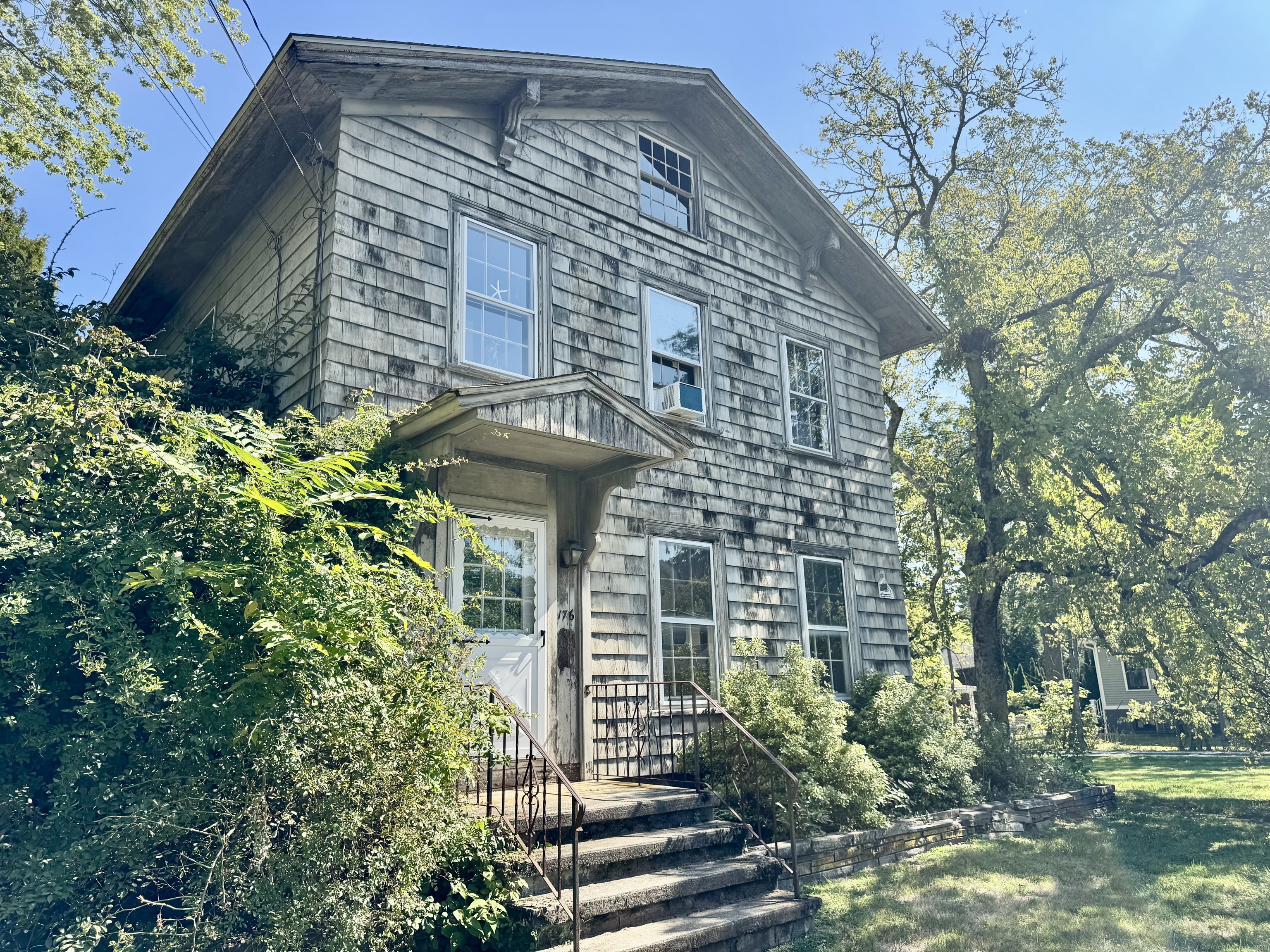 174 Whitfield Street