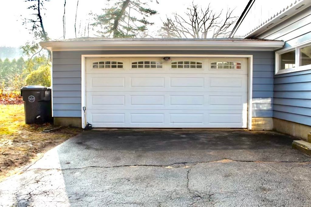 Photo of 20 Palmer Street, Montville, CT 06382 (MLS # 24138996)