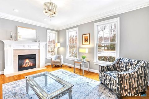 Tiny photo for 26 Berkshire Crossing, Avon, CT 06001 (MLS # 24147082)