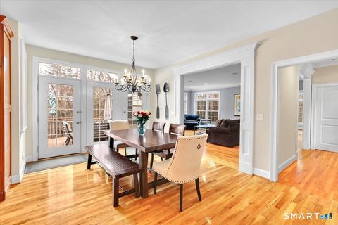 Tiny photo for 26 Berkshire Crossing, Avon, CT 06001 (MLS # 24147082)