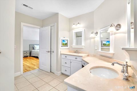 Tiny photo for 26 Berkshire Crossing, Avon, CT 06001 (MLS # 24147082)