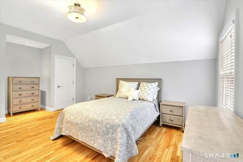 Tiny photo for 26 Berkshire Crossing, Avon, CT 06001 (MLS # 24147082)