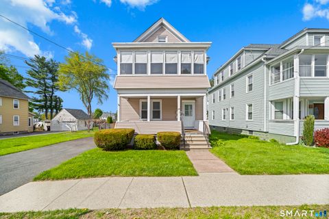 Photo of 27 Park Avenue, Enfield, CT 06082 (MLS # 24171483)