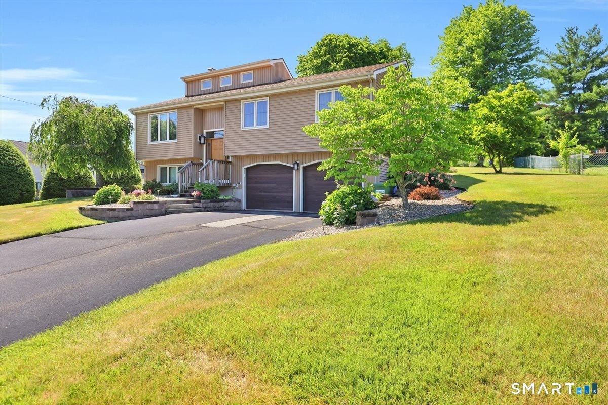 27 Evergreen Road