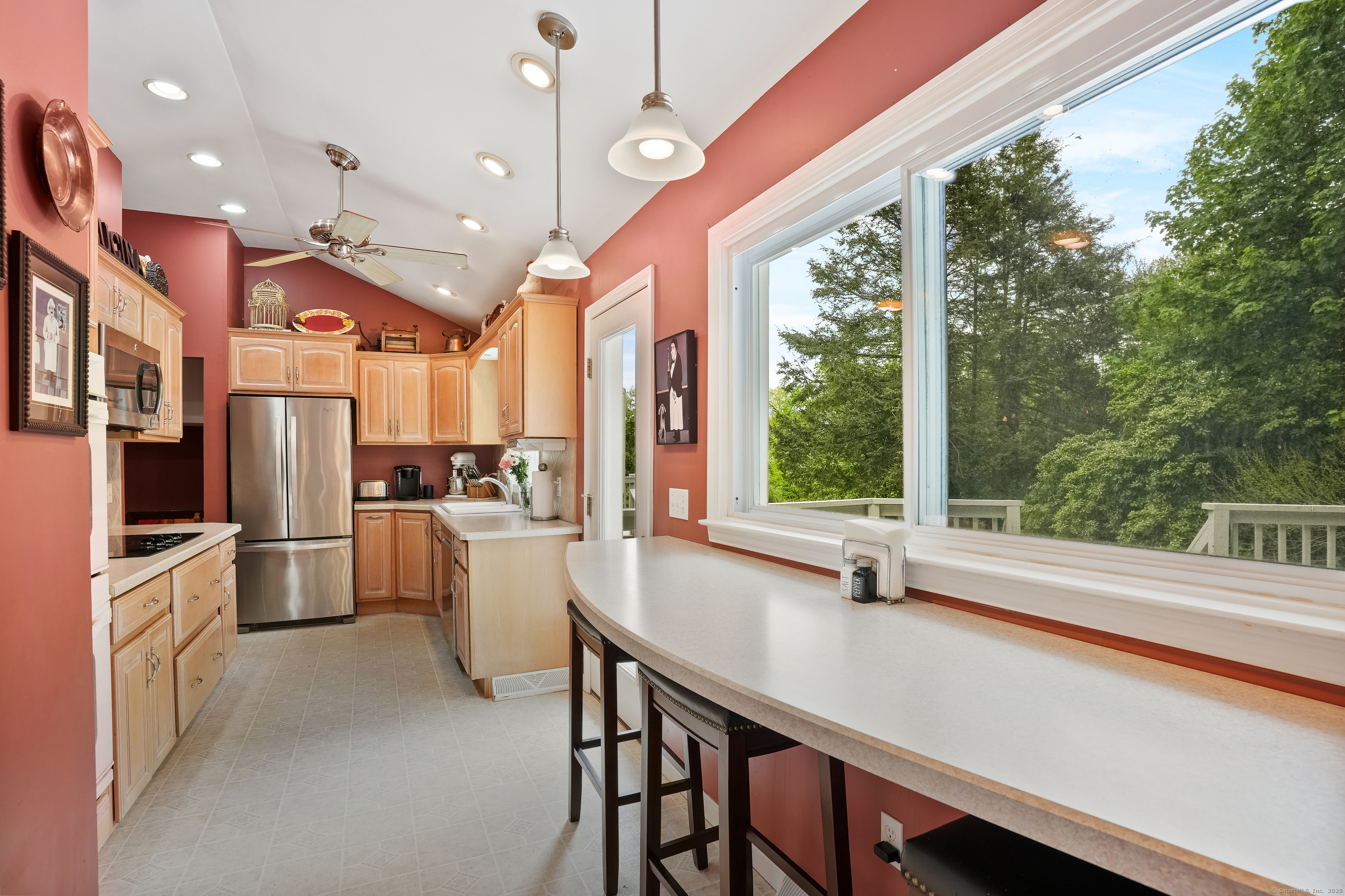 306 Litchfield Turnpike, Bethany, Connecticut image 8