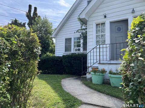 Photo of 34 Caldwell Avenue, Stamford, CT 06902 (MLS # 24208506)