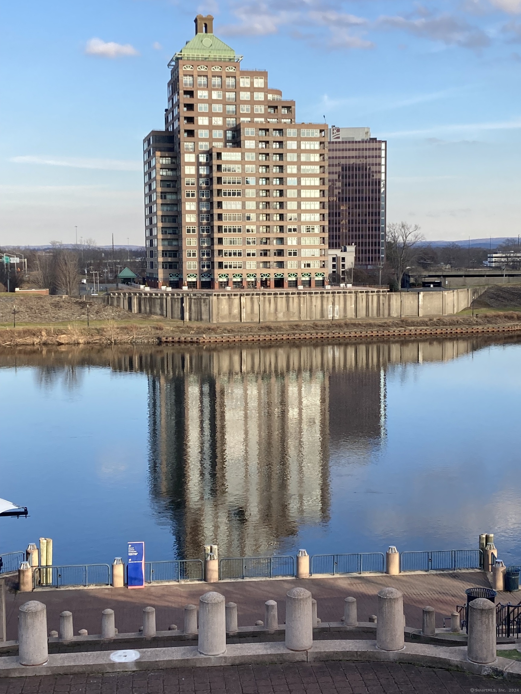 235 E River Drive #APT 1602, East Hartford, Connecticut image 38