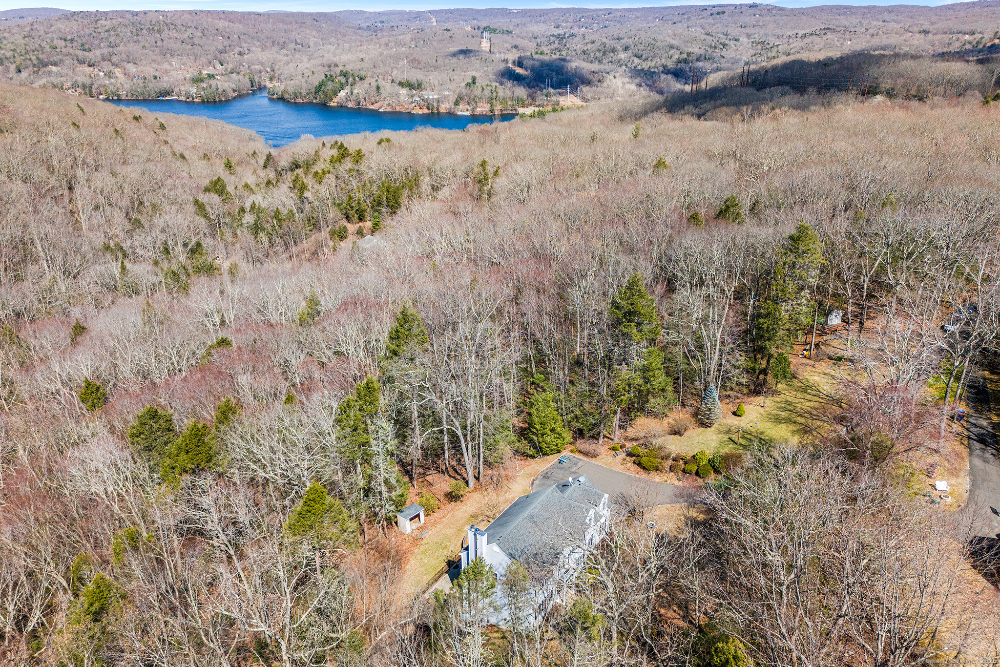 44 Oakmont Trail, Monroe, Connecticut image 2