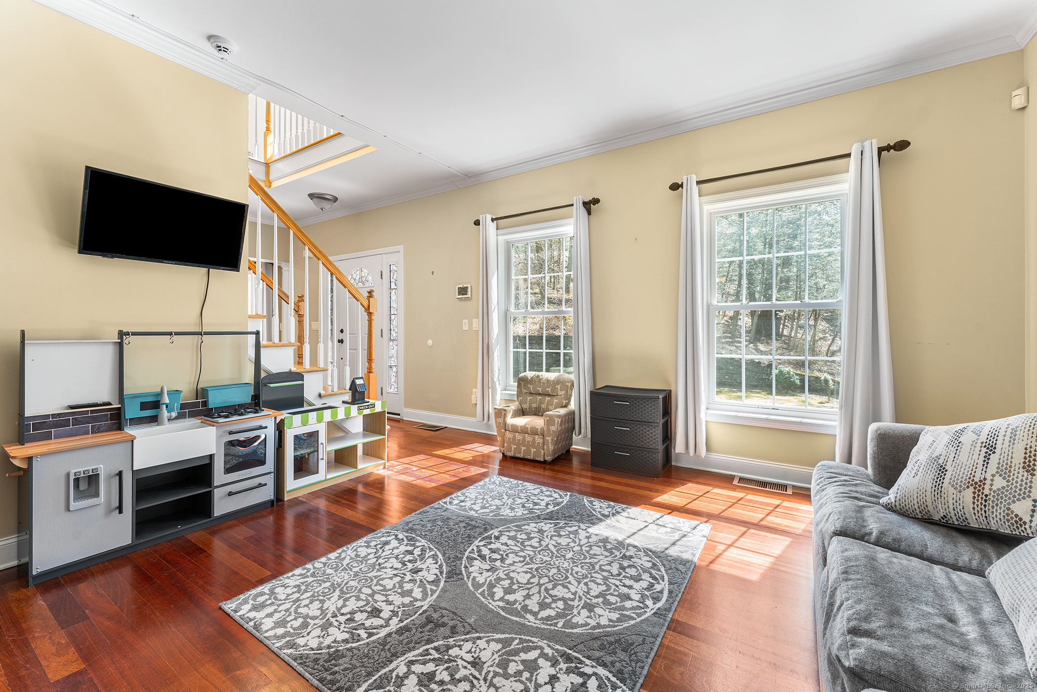 44 Oakmont Trail, Monroe, Connecticut image 5