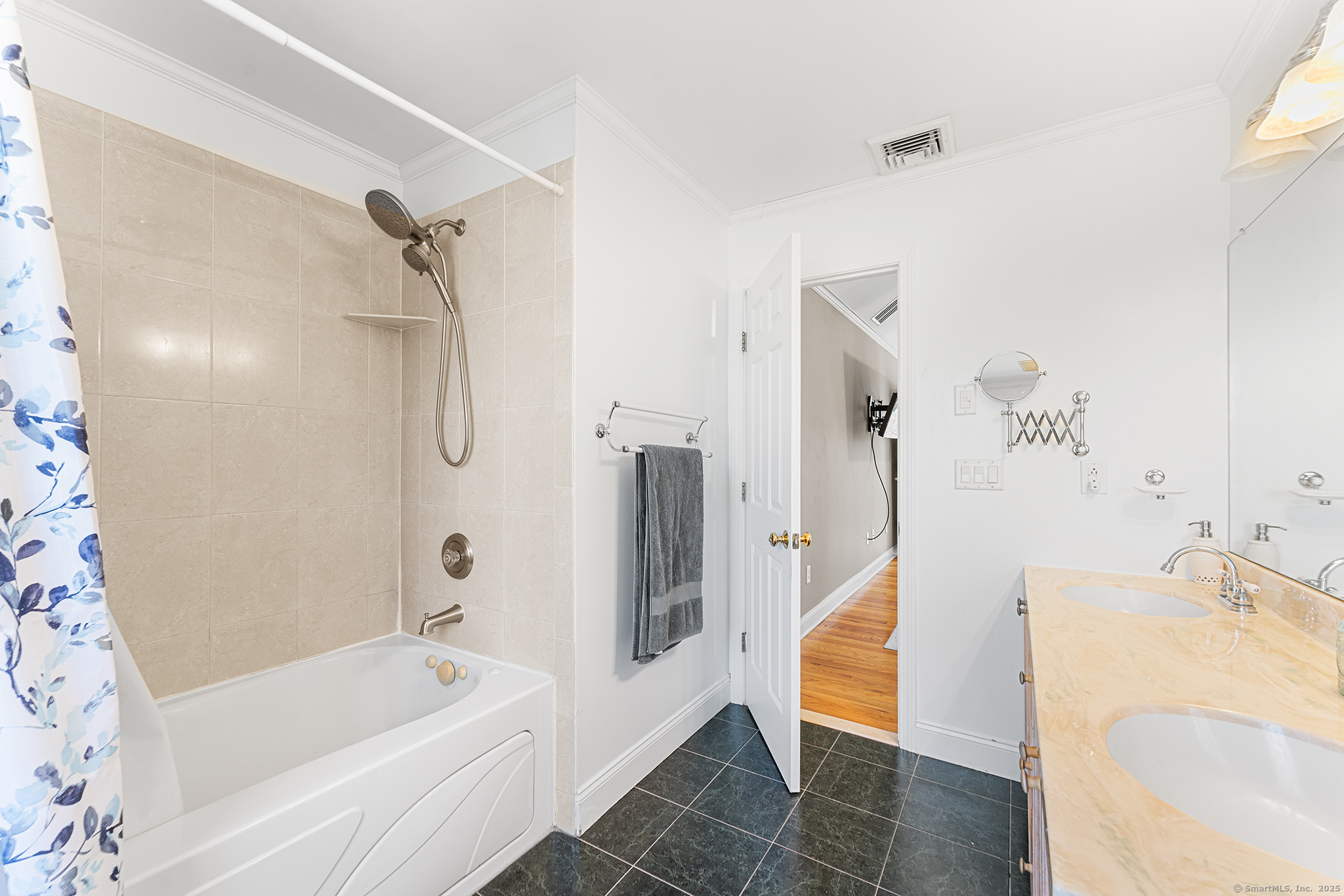 44 Oakmont Trail, Monroe, Connecticut image 17