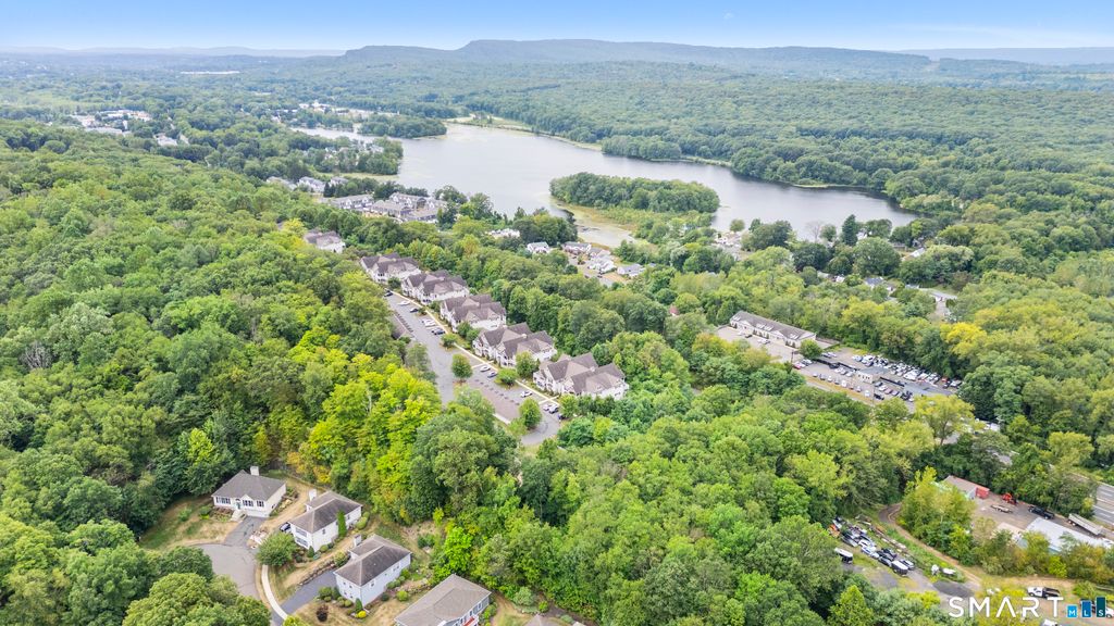 Photo of 95 S Ridge Lane #D101, Berlin, CT 06037 (MLS # 24146421)