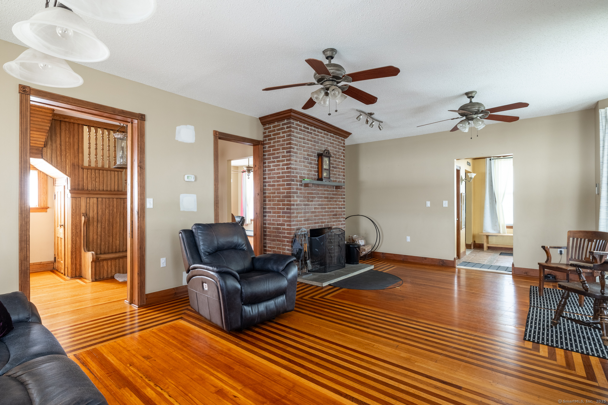 61 Central Avenue