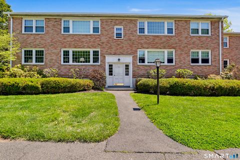 Photo of 125 Heritage Hill Road #A, New Canaan, CT 06840 (MLS # 24173058)