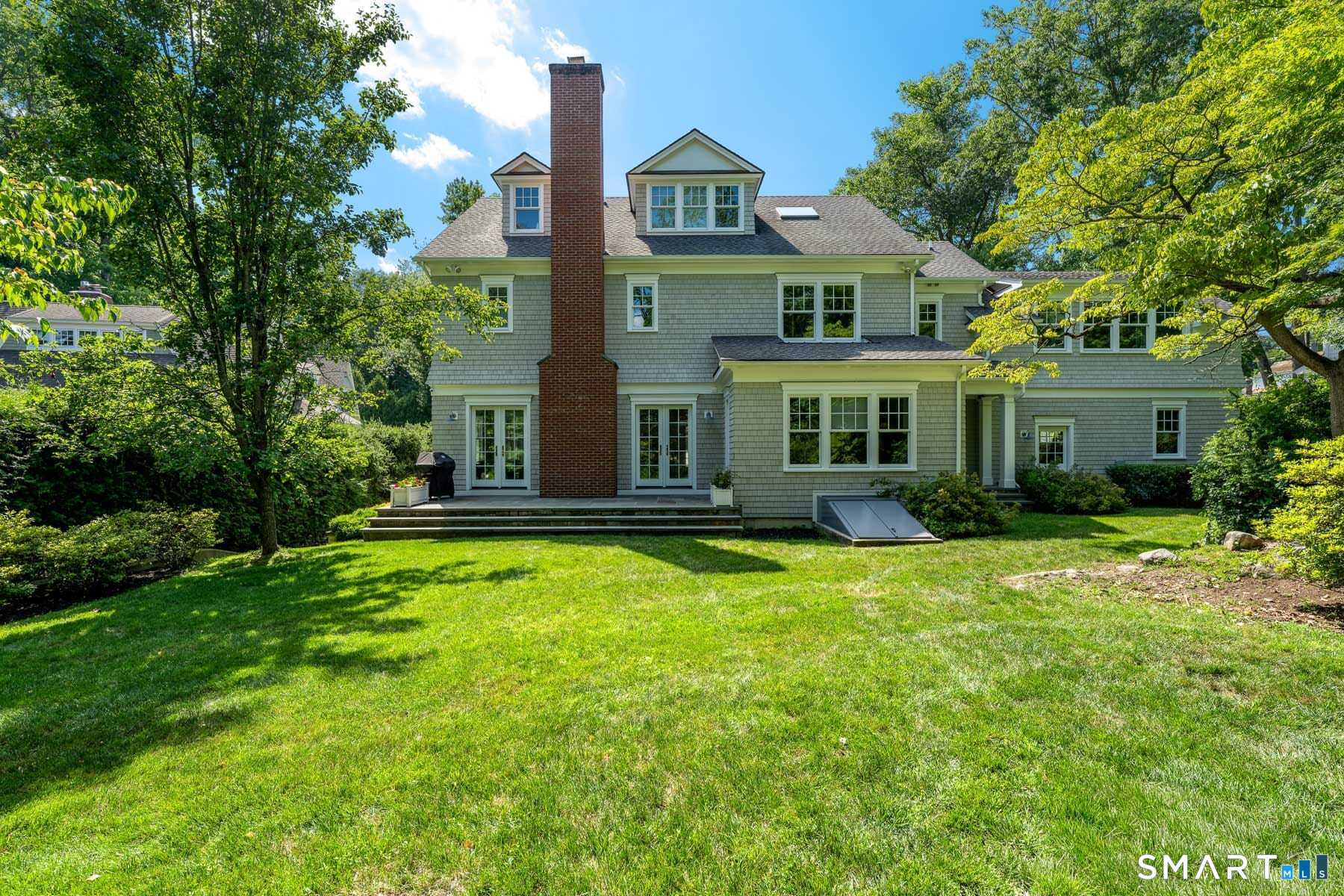 16 Annjim Drive
