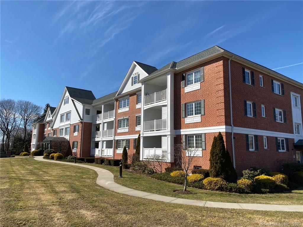 Property for Sale at Melba Street 105, Milford, Connecticut - Bedrooms: 1 
Bathrooms: 1 
Rooms: 3  - $325,000