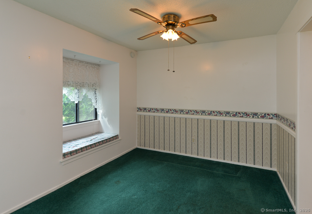 399 Heritage Village E