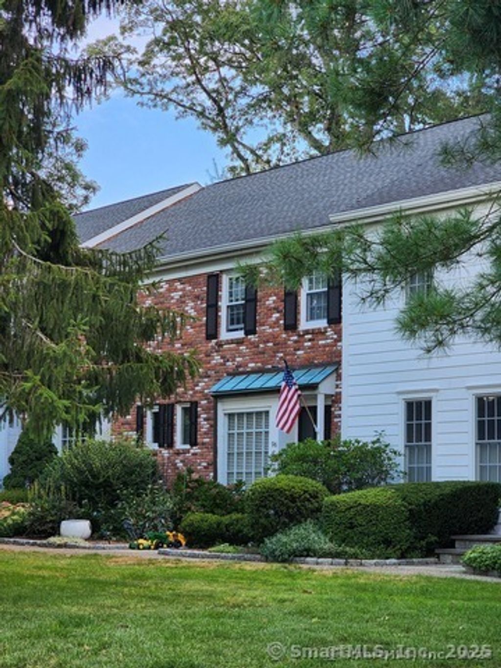 Photo of 96 East Avenue #APT C, New Canaan, CT 06840 (MLS # 24133720)