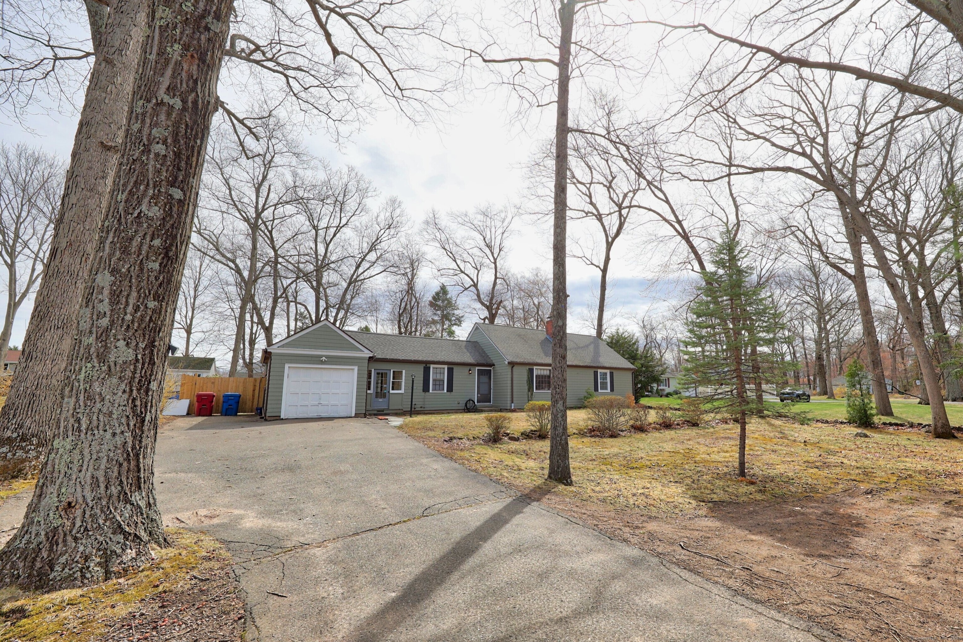 127 Birdseye Road, Farmington, Connecticut image 2