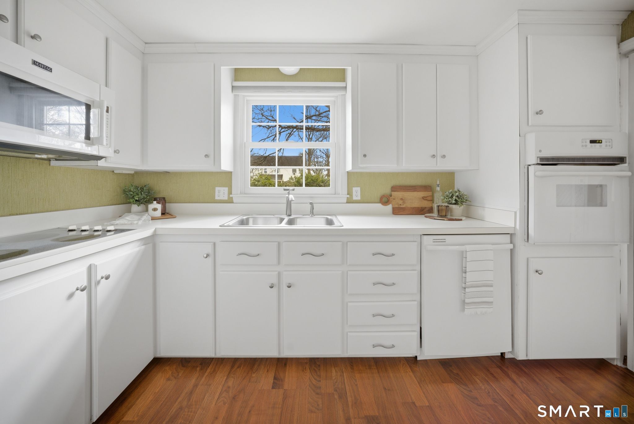 11 Orchard Hill Drive