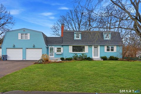 Homes For Sale - 11 Orchard Hill Drive<br/> Enfield, CT 06082