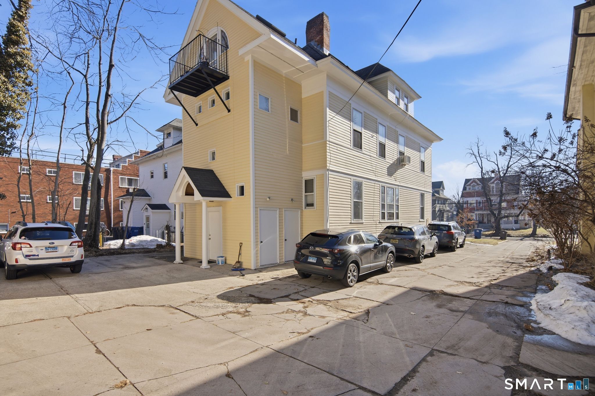 540 Whitney Avenue