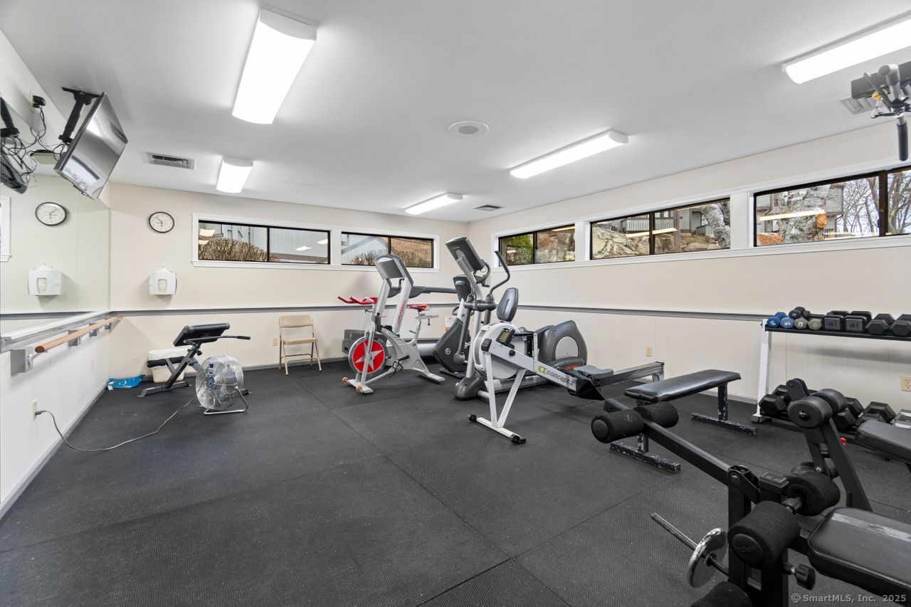 31 Harbour Village #A, Branford, Connecticut image 37