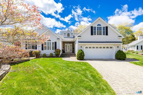 Photo of 6 Chestnut Circle, Haddam, CT 06441 (MLS # 24171367)