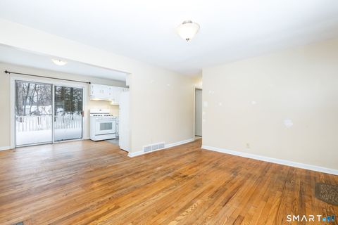 Tiny photo for 411 Bennetts Farm Road, Ridgefield, CT 06877 (MLS # 24152516)