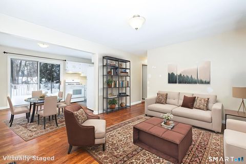 Tiny photo for 411 Bennetts Farm Road, Ridgefield, CT 06877 (MLS # 24152516)