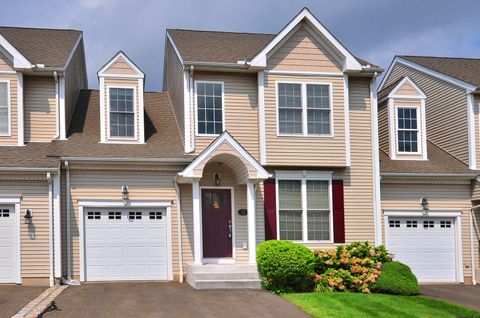Photo of 12 Bogart Lane #12, Newington, CT 06111 (MLS # 24037076)