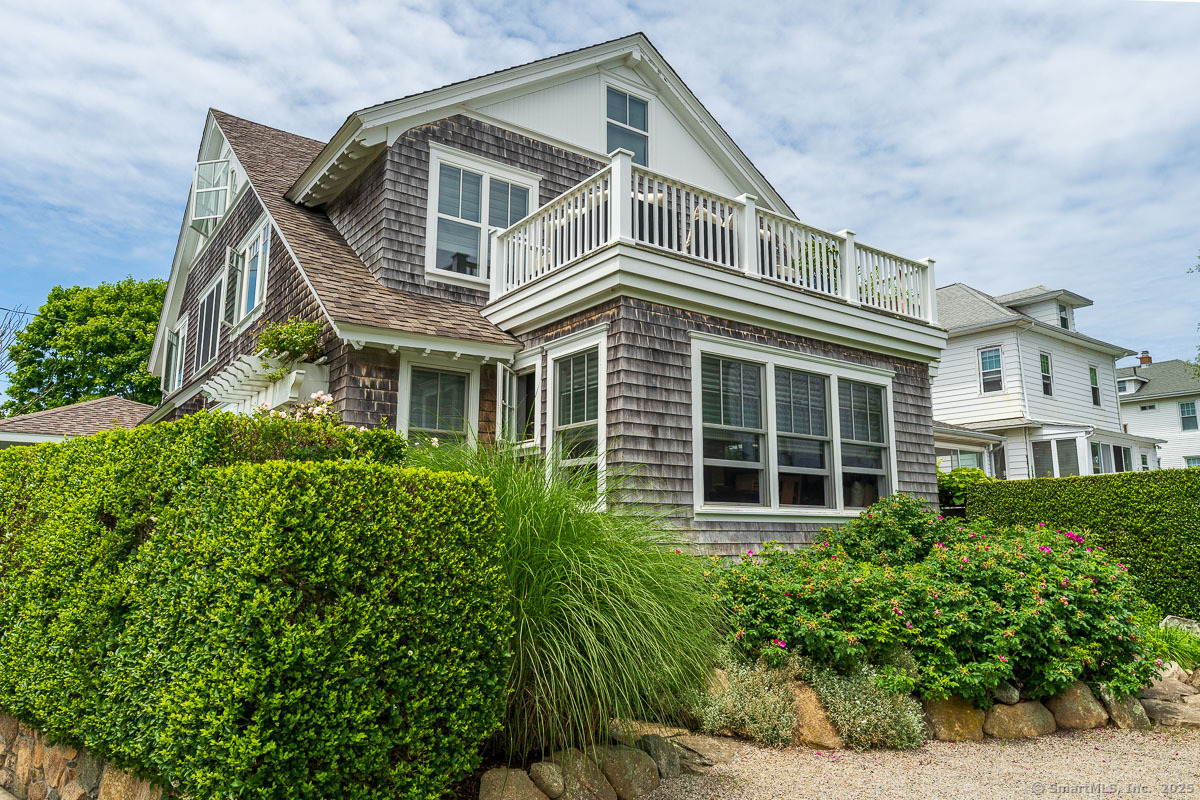 New London, Connecticut 06320, United States, 4 Bedrooms Bedrooms, ,4 BathroomsBathrooms,Residential,Active,179300