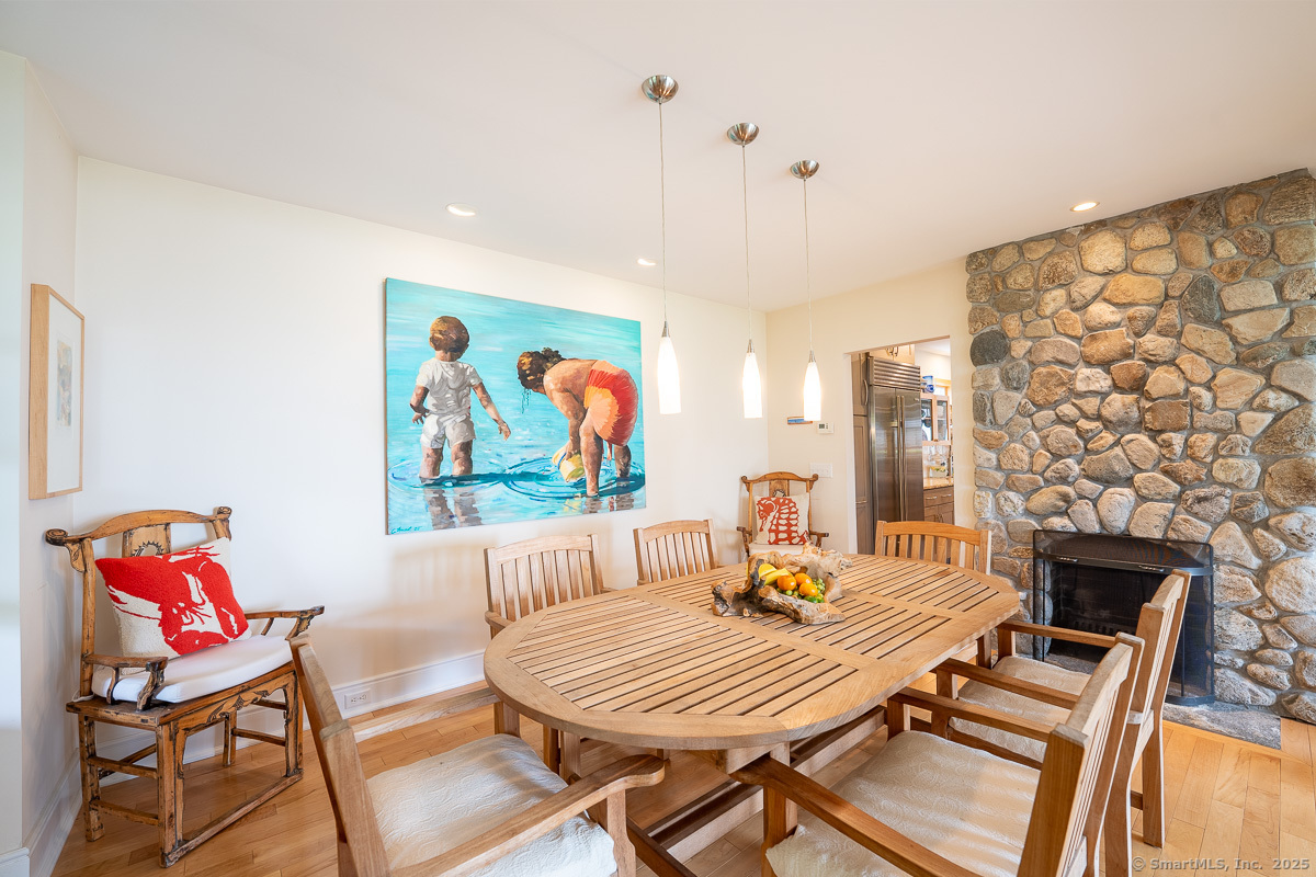 New London, Connecticut 06320, United States, 4 Bedrooms Bedrooms, ,4 BathroomsBathrooms,Residential,Active,179300