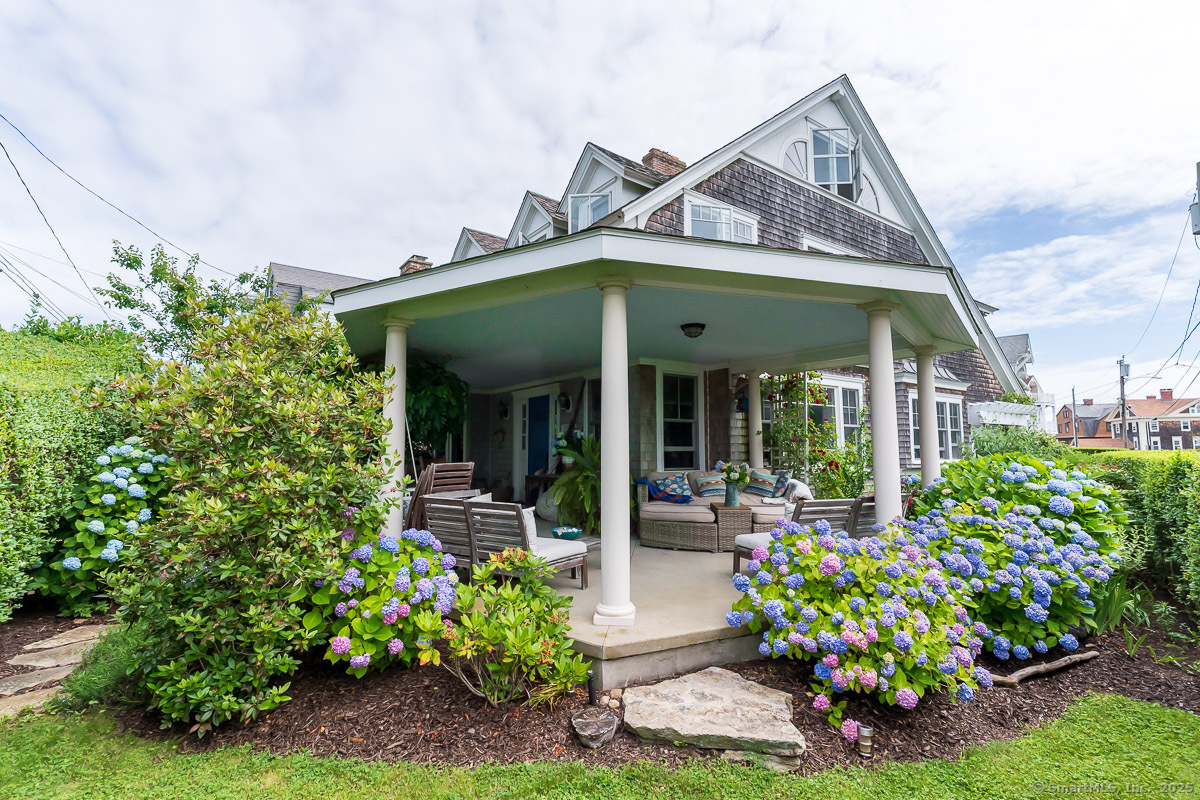 New London, Connecticut 06320, United States, 4 Bedrooms Bedrooms, ,4 BathroomsBathrooms,Residential,Active,179300