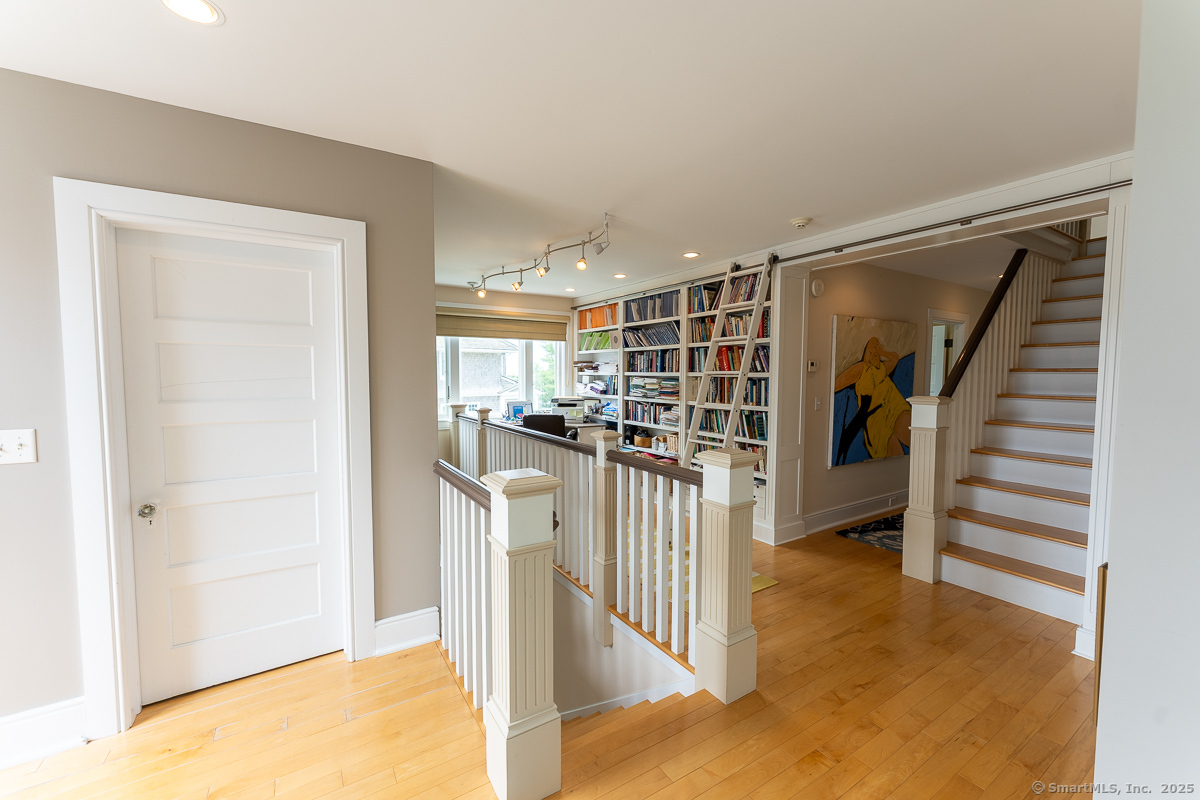 New London, Connecticut 06320, United States, 4 Bedrooms Bedrooms, ,4 BathroomsBathrooms,Residential,Active,179300