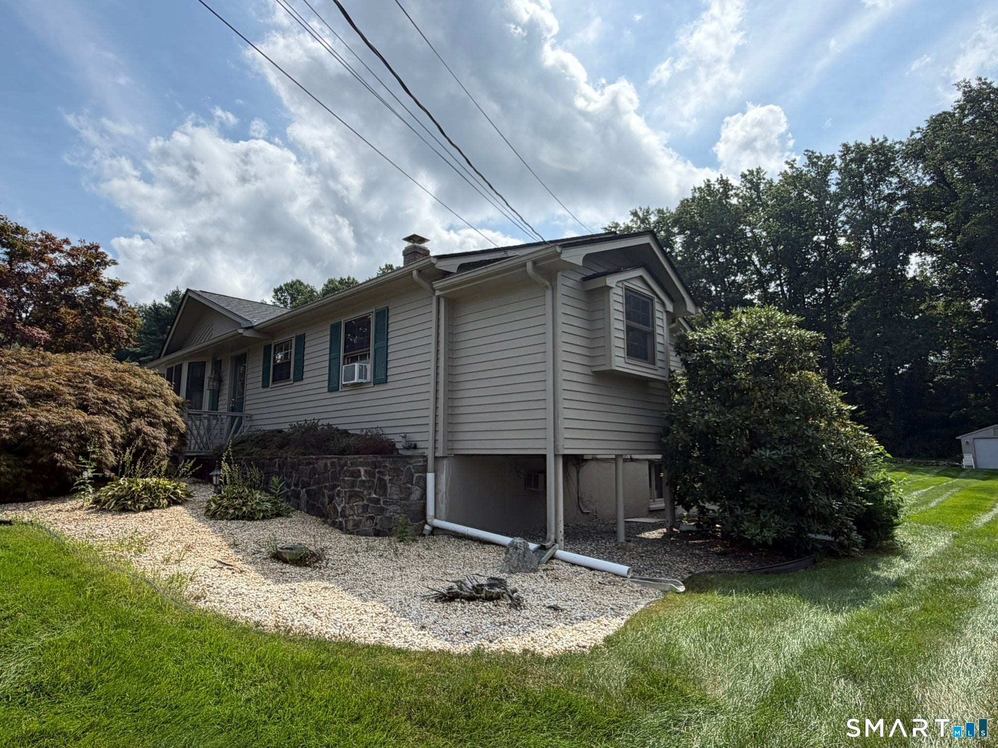 66 Tuckahoe Drive