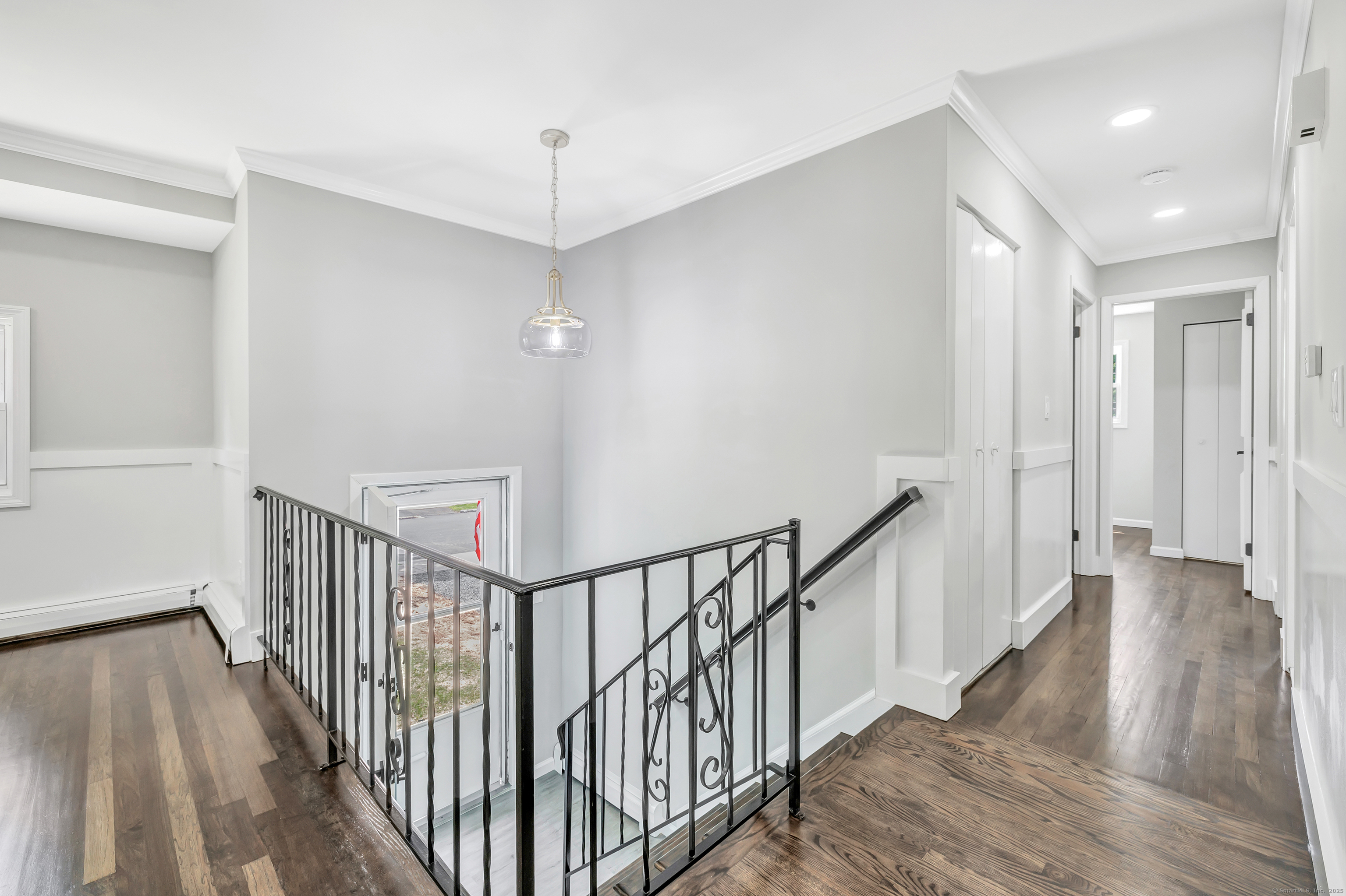 73 Dest Drive, Hamden, Connecticut image 6
