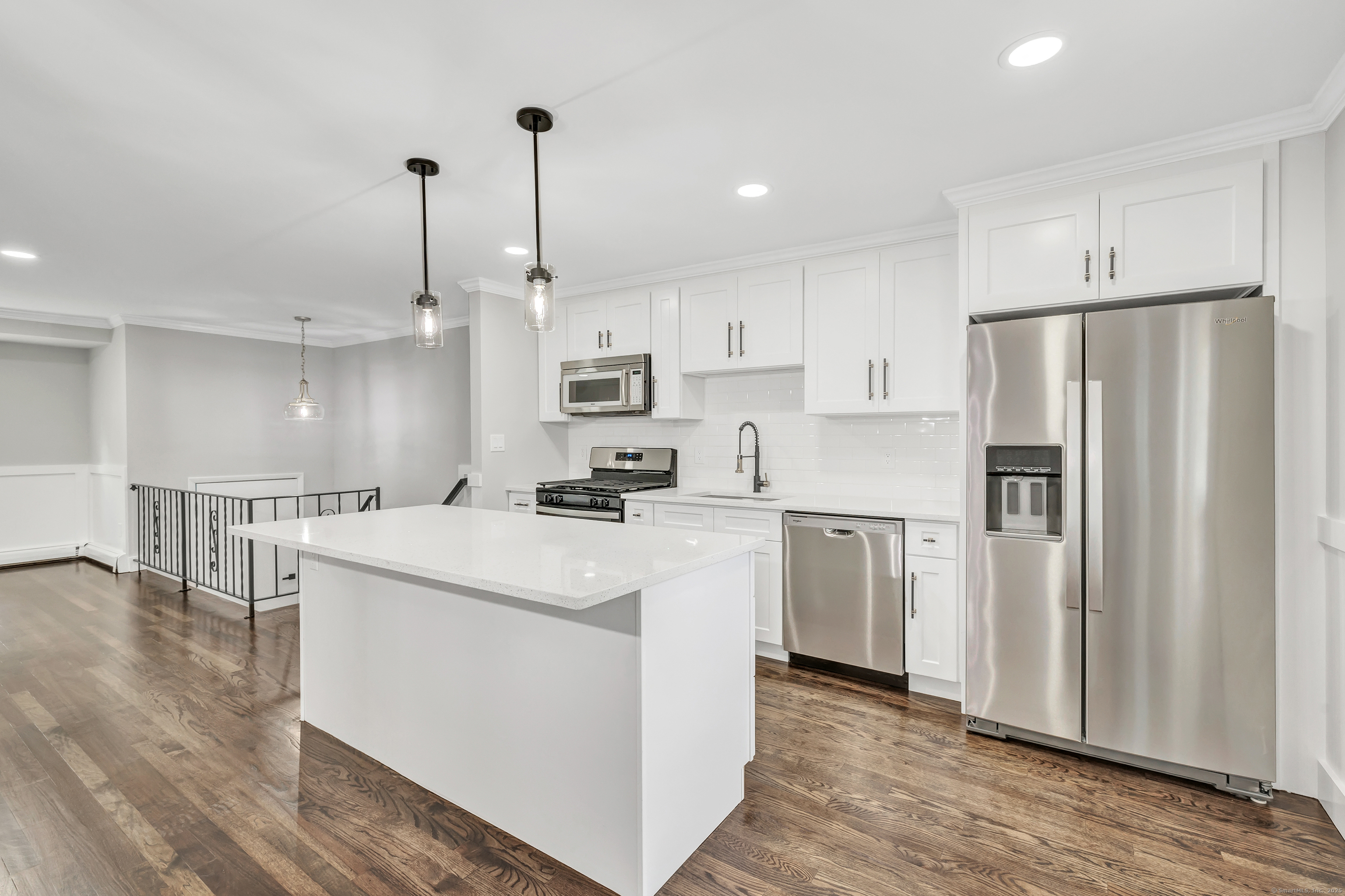 73 Dest Drive, Hamden, Connecticut image 7