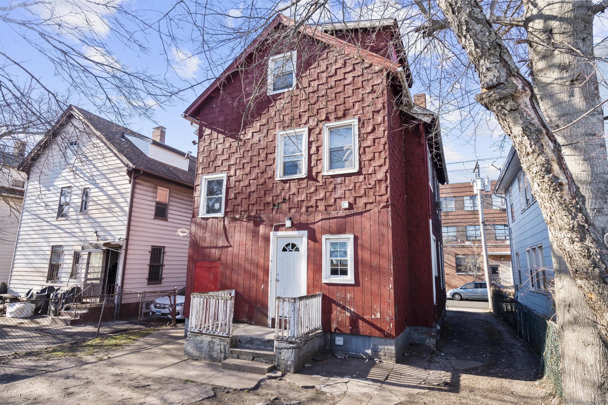 288 Peck Street